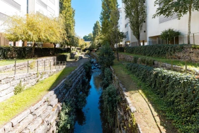 Apartamento T4 para Venda em Lordelo do Ouro e Massarelos