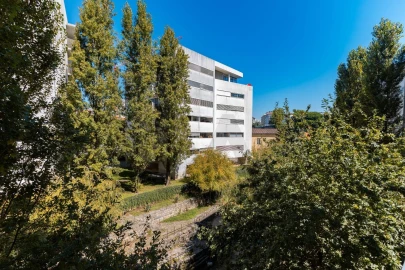 Apartamento T4 para Venda em Lordelo do Ouro e Massarelos