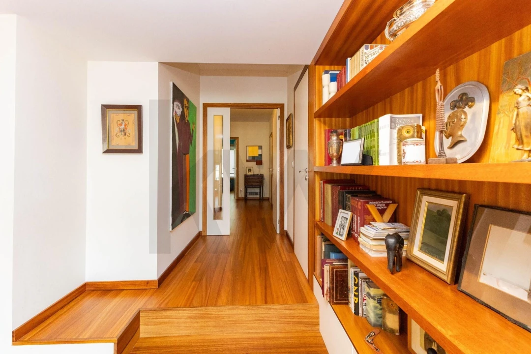 Apartamento T4 para Venda em Lordelo do Ouro e Massarelos Foto 15