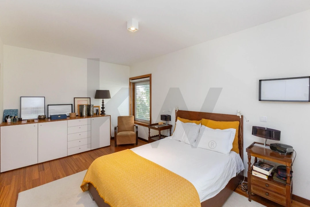 Apartamento T4 para Venda em Lordelo do Ouro e Massarelos Foto 26