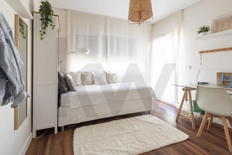 Moradia T4 para Venda em Carcavelos e Parede Foto 45