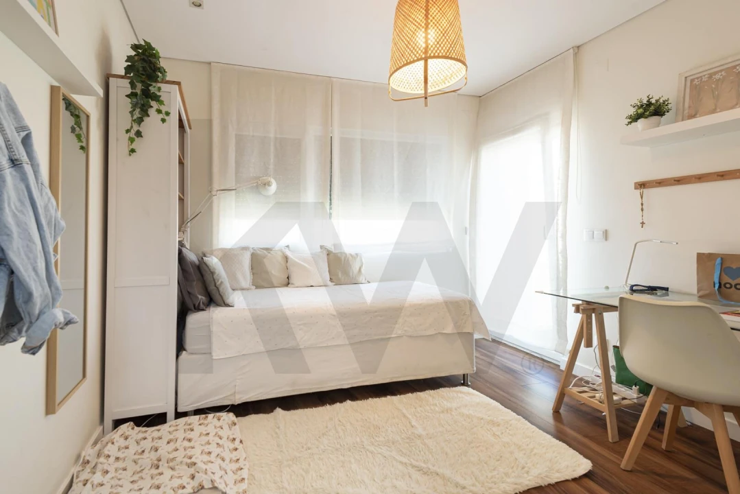 Moradia T4 para Venda em Carcavelos e Parede Foto 49