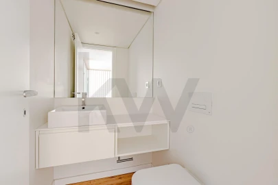 Apartamento T3 para Arrendamento em Areeiro
