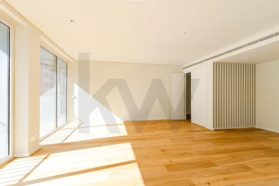 Apartamento T3 para Arrendamento em Areeiro