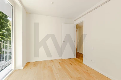 Apartamento T3 para Arrendamento em Areeiro