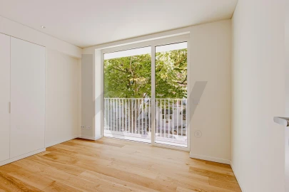 Apartamento T3 para Arrendamento em Areeiro