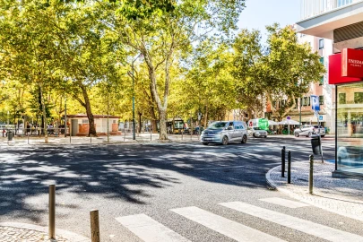 Apartamento T3 para Arrendamento em Areeiro