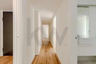Apartamento T3 para Arrendamento em Areeiro