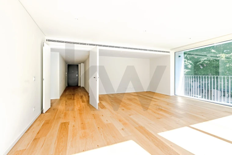 Apartamento T3 para Arrendamento em Areeiro Foto 2