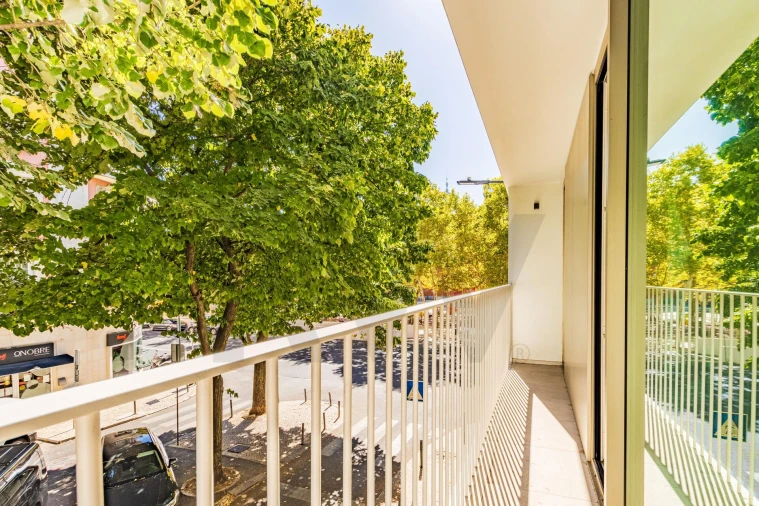 Apartamento T3 para Arrendamento em Areeiro Foto 34