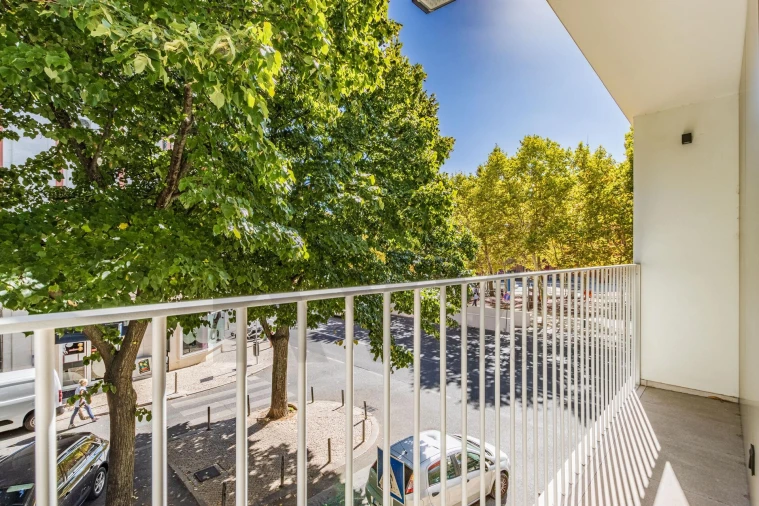 Apartamento T3 para Arrendamento em Areeiro Foto 36