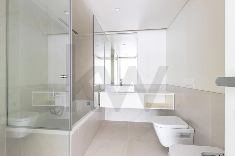Apartamento T3 para Arrendamento em Areeiro Foto 14