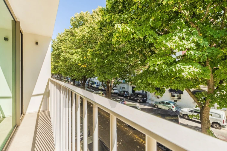 Apartamento T3 para Arrendamento em Areeiro Foto 40