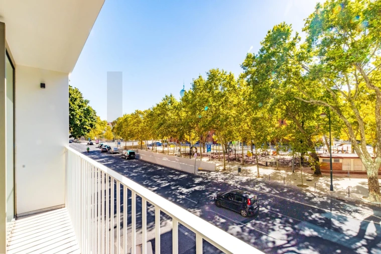 Apartamento T3 para Arrendamento em Areeiro Foto 21