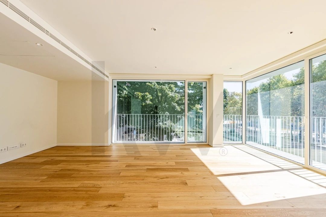 Apartamento T3 para Arrendamento em Areeiro Foto 15