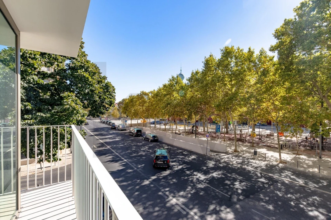 Apartamento T3 para Arrendamento em Areeiro Foto 5