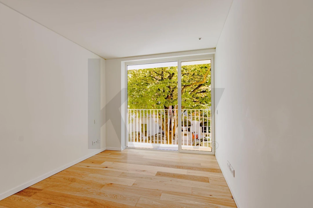 Apartamento T3 para Arrendamento em Areeiro Foto 23