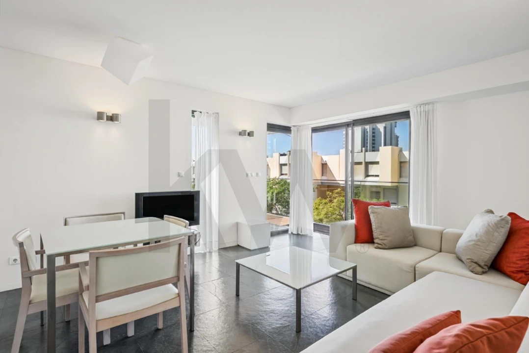 Apartamento T1 para Venda em Carvalhal Foto 3