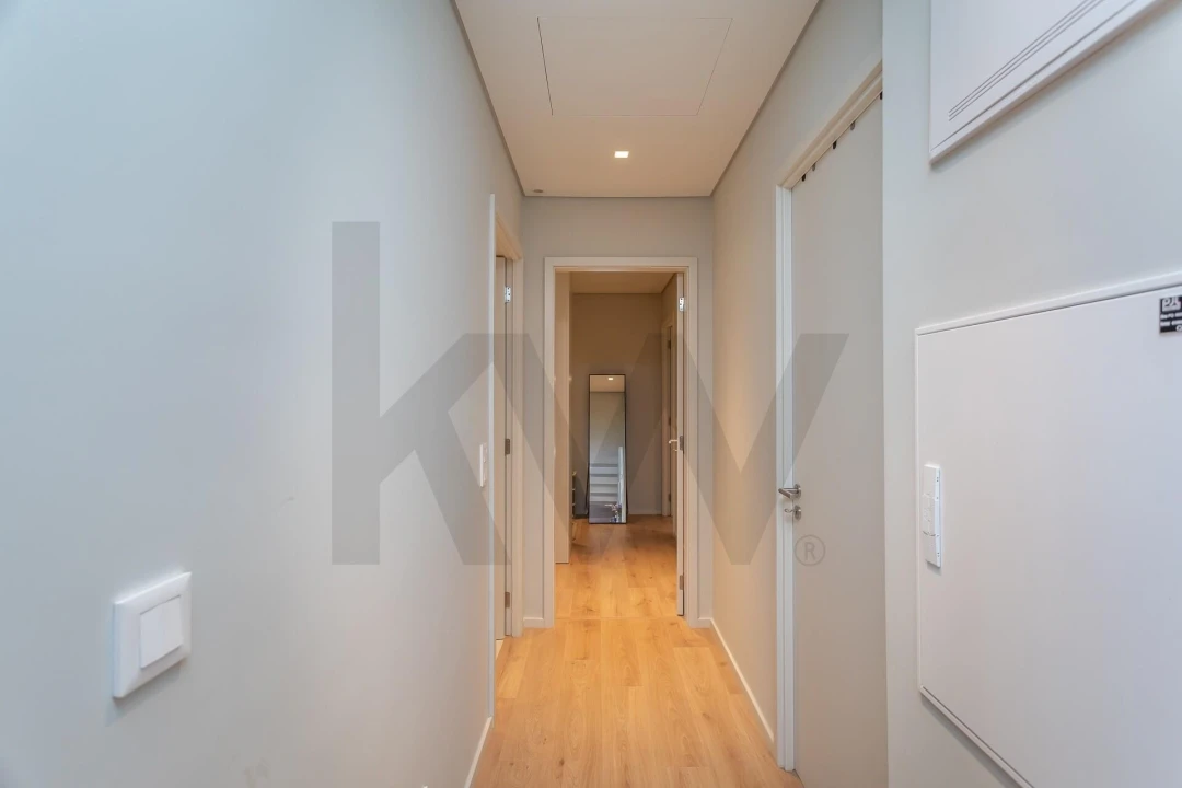 Apartamento T3 para Venda em Algés, Linda-A-Velha e Cruz Quebrada-Dafundo Foto 31