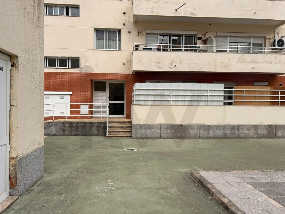 Apartamento T2 para Venda em Alhos Vedros Foto 41
