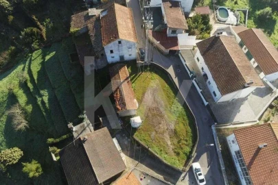 Moradia T5 para Venda em Santa Clara e Castelo Viegas