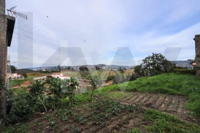 Moradia T5 para Venda em Santa Clara e Castelo Viegas