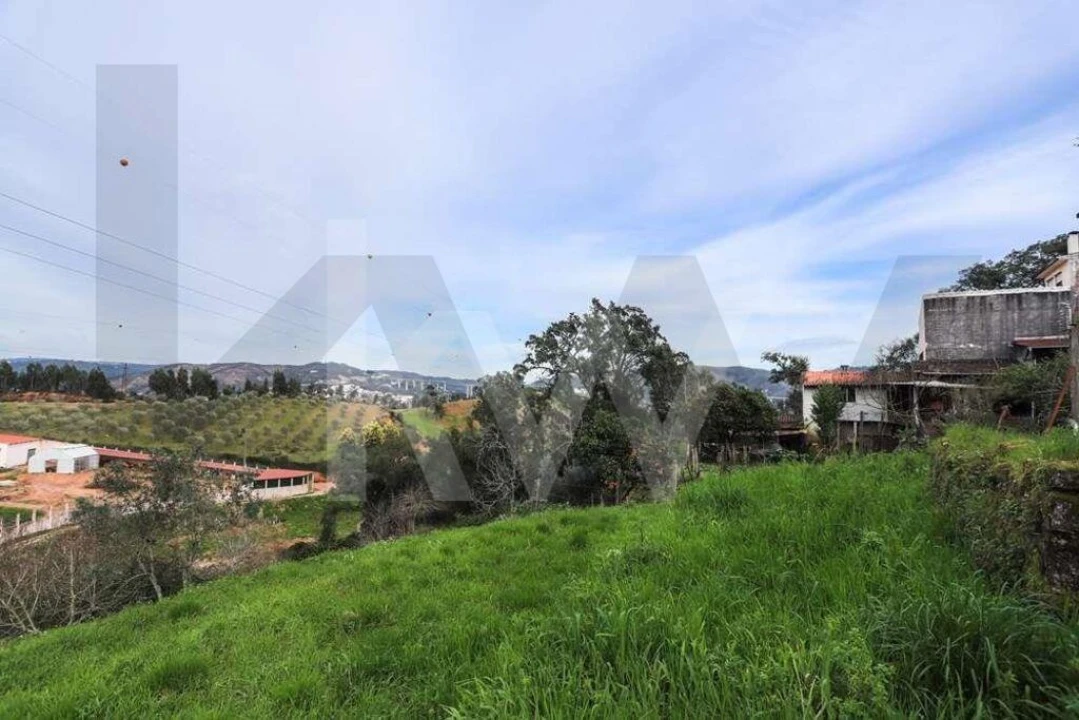Moradia T5 para Venda em Santa Clara e Castelo Viegas Foto 14
