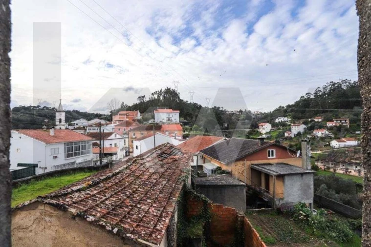 Moradia T5 para Venda em Santa Clara e Castelo Viegas Foto 18