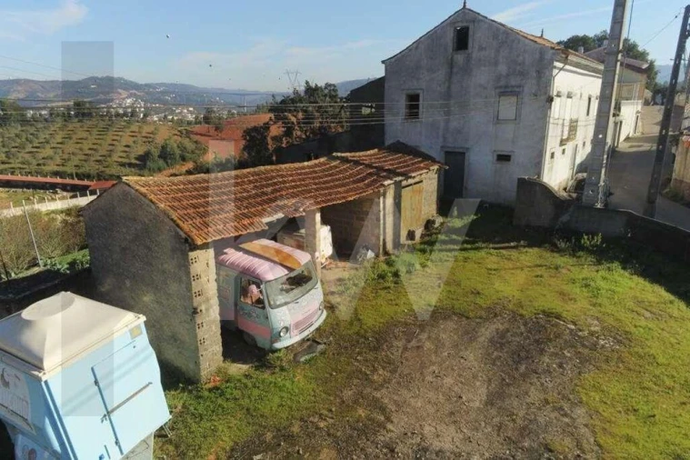 Moradia T5 para Venda em Santa Clara e Castelo Viegas Foto 2