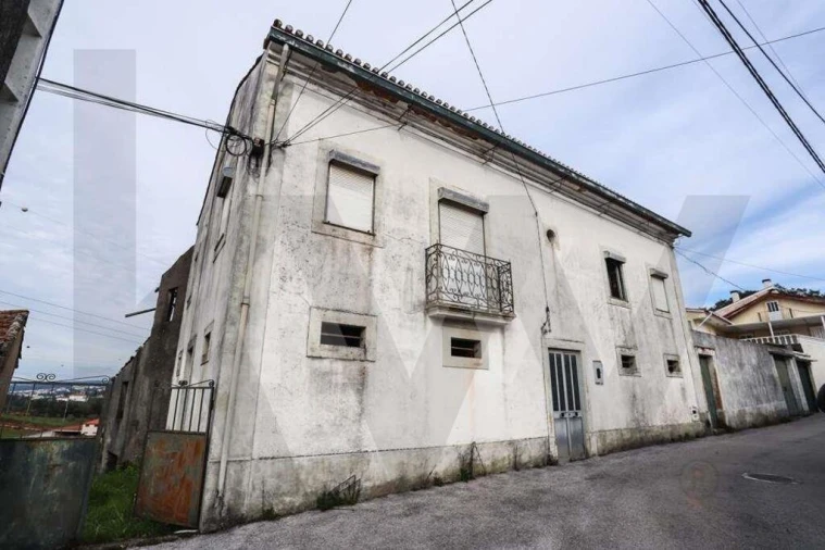 Moradia T5 para Venda em Santa Clara e Castelo Viegas Foto 16