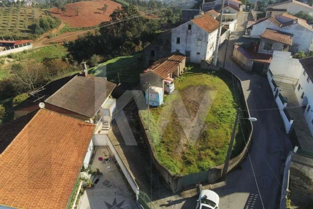 Moradia T5 para Venda em Santa Clara e Castelo Viegas Foto 3