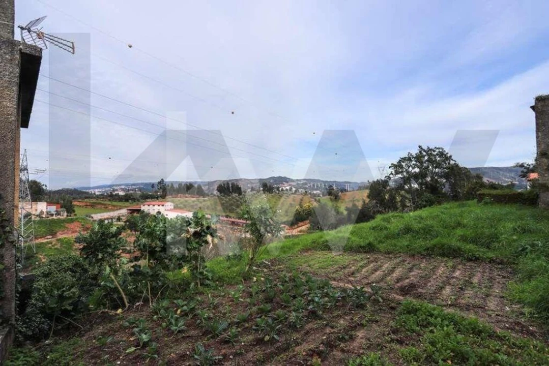Moradia T5 para Venda em Santa Clara e Castelo Viegas Foto 10
