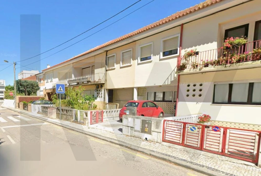 Apartamento T3 para Venda em Glória e Vera Cruz Foto 3