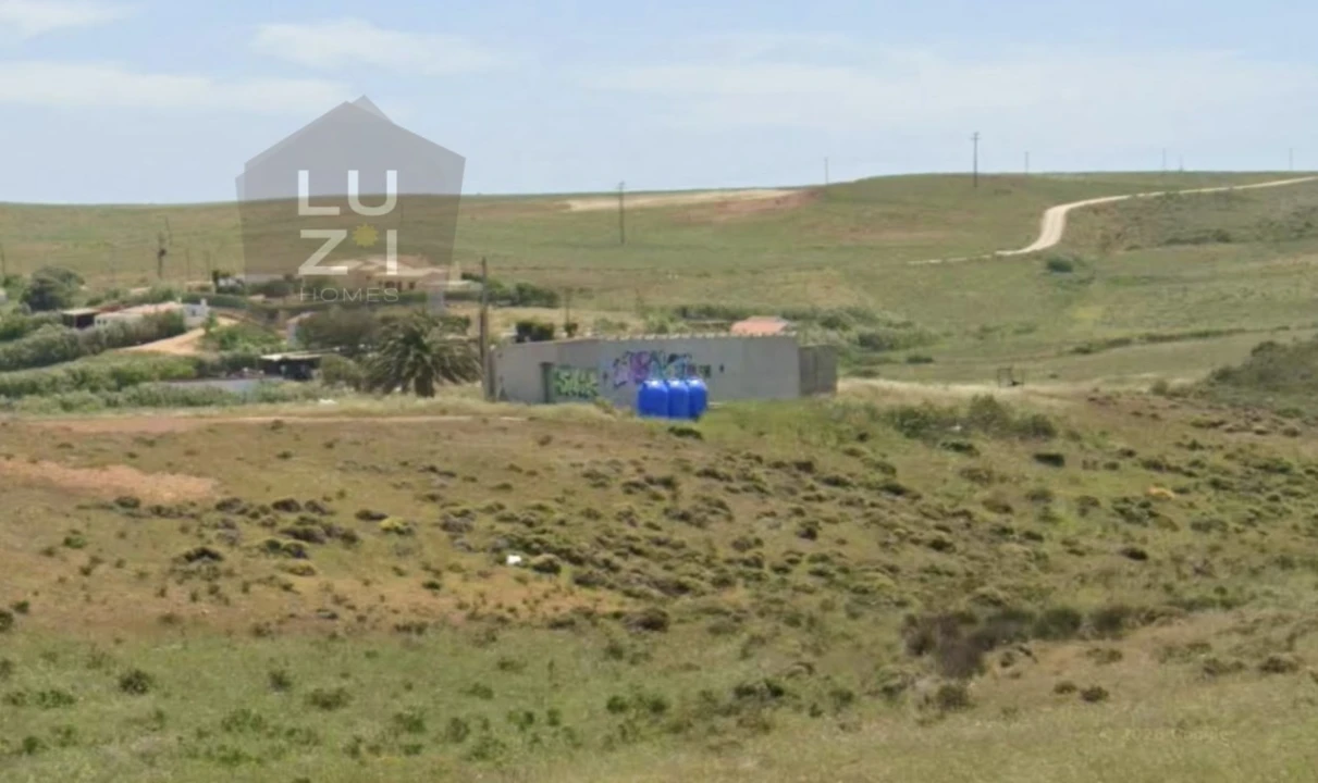 Terreno Misto para Venda em Vila do Bispo e Raposeira Foto 1