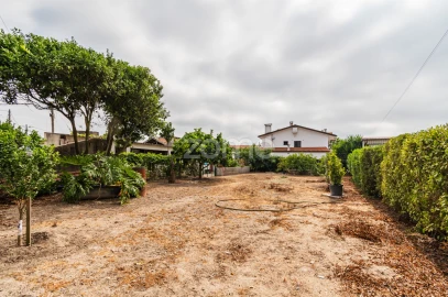 Moradia T5 para Venda em Carriço