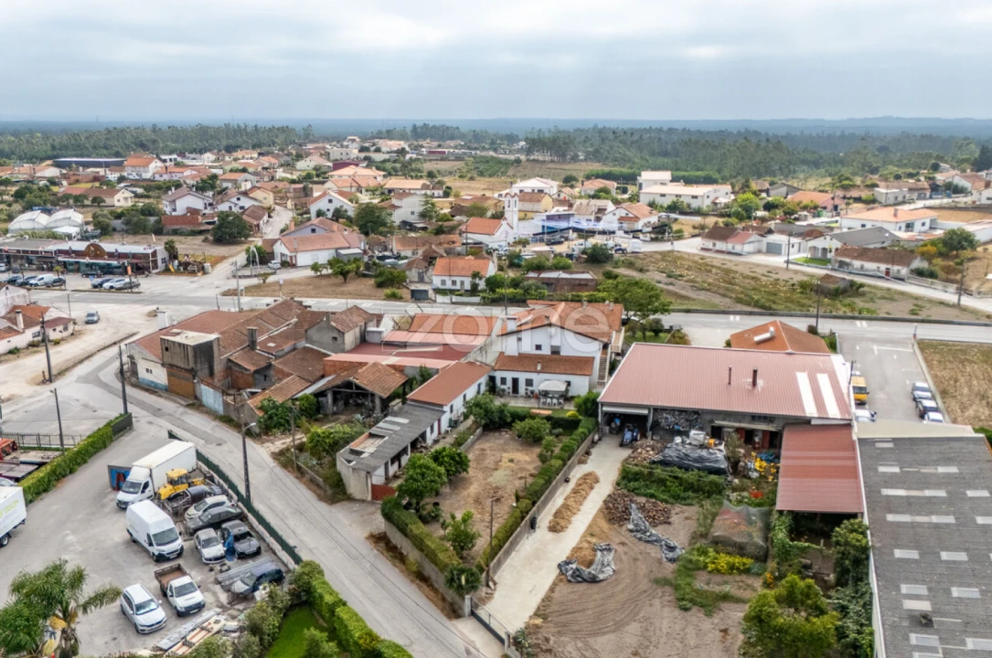 Moradia T5 para Venda em Carriço Foto 54
