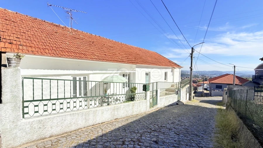 Moradia T4 para Venda em Sanfins Lamoso Codessos