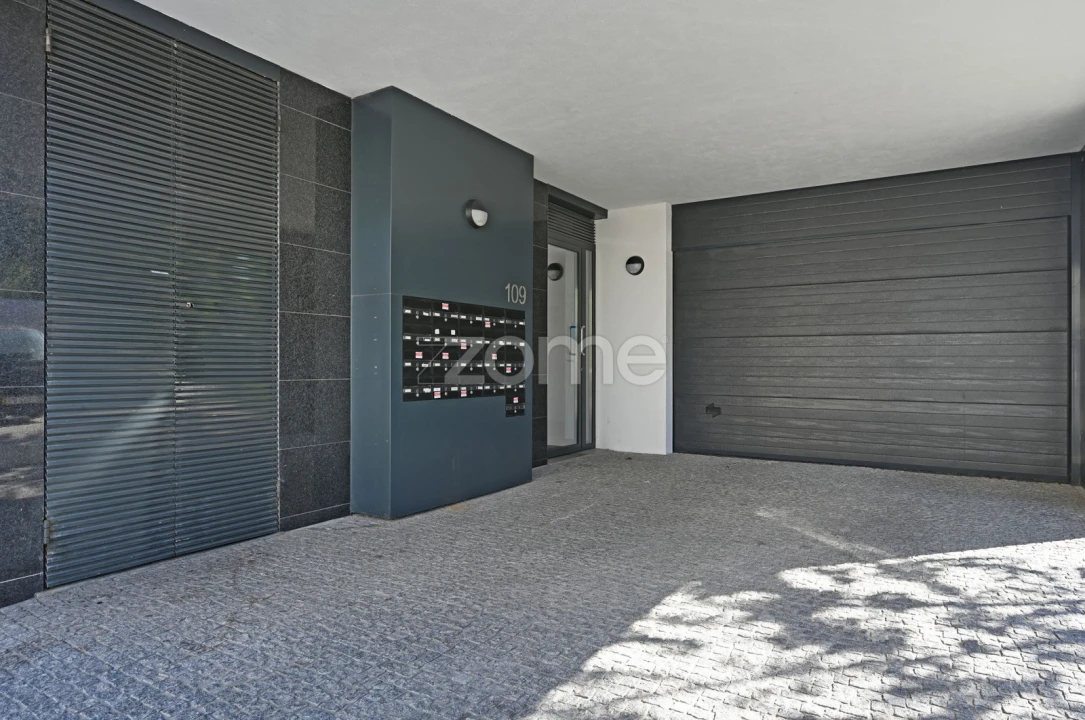 Apartamento T2 para Venda em Castêlo da Maia Foto 22
