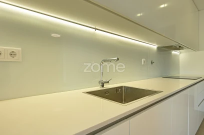 Apartamento T2 para Venda em Castêlo da Maia