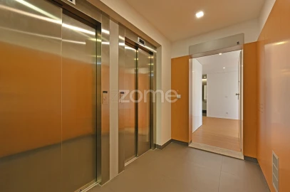 Apartamento T2 para Venda em Castêlo da Maia