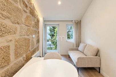 Apartamento T1 para Venda em Lordelo do Ouro e Massarelos