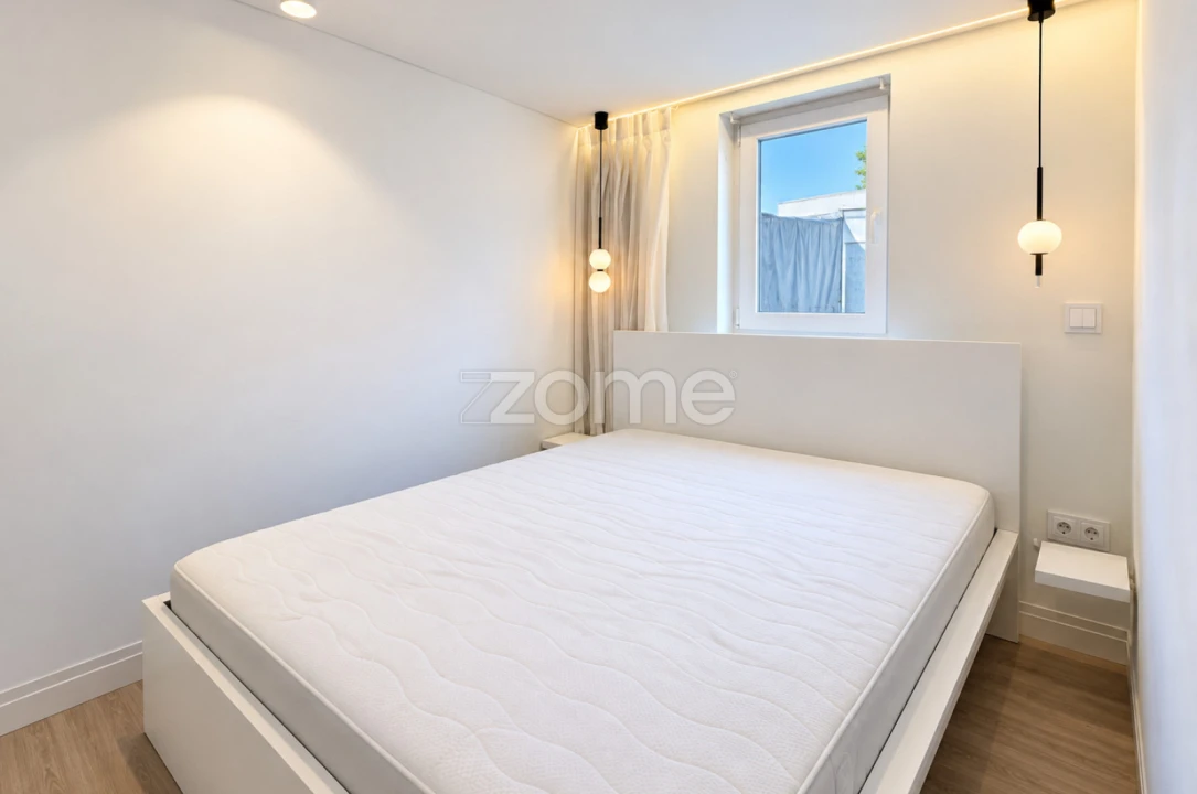 Apartamento T1 para Venda em Lordelo do Ouro e Massarelos Foto 10