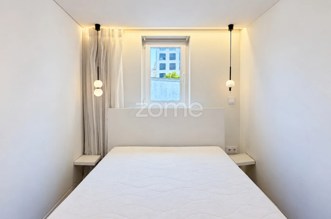Apartamento T1 para Venda em Lordelo do Ouro e Massarelos Foto 11