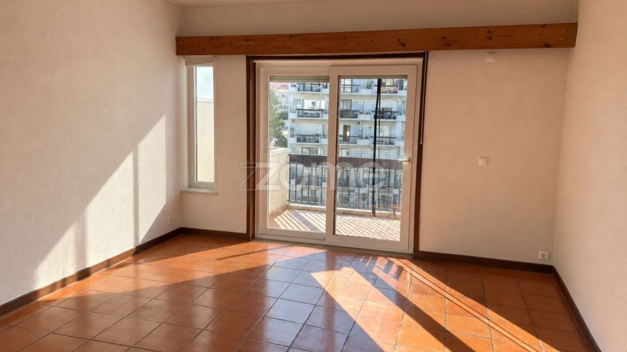 Apartamento T1 para Arrendamento em Cascais e Estoril