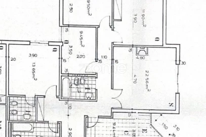 Apartamento T4 para Venda em Santo António dos Cavaleiros e Frielas