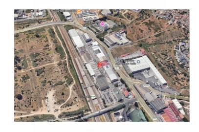 Terreno Comércio / Armazém para Venda em Santa Iria de Azoia, São João da Talha e Bobadela