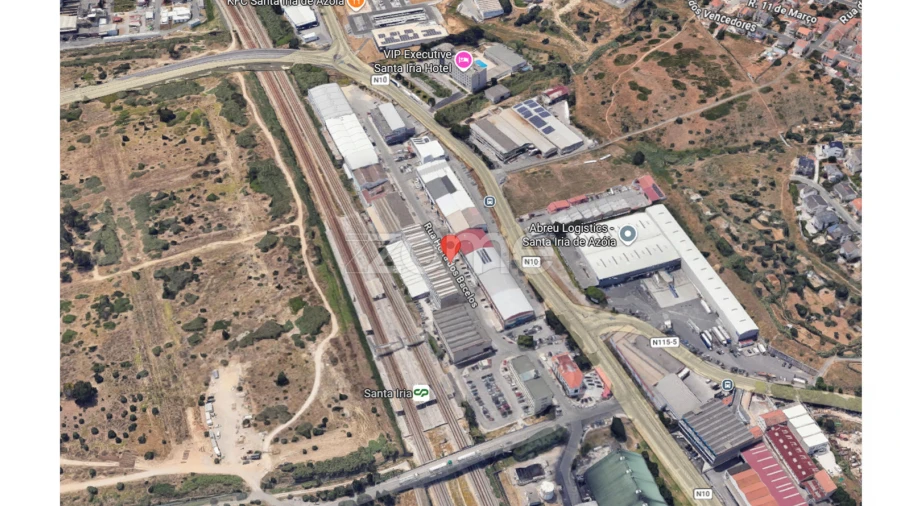 Terreno Comércio / Armazém para Venda em Santa Iria de Azoia, São João da Talha e Bobadela