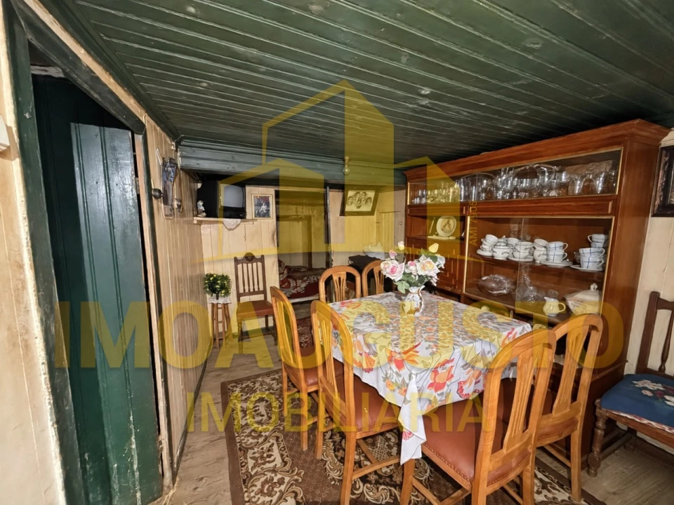 Moradia T1 para Venda em Açores e Velosa Foto 2