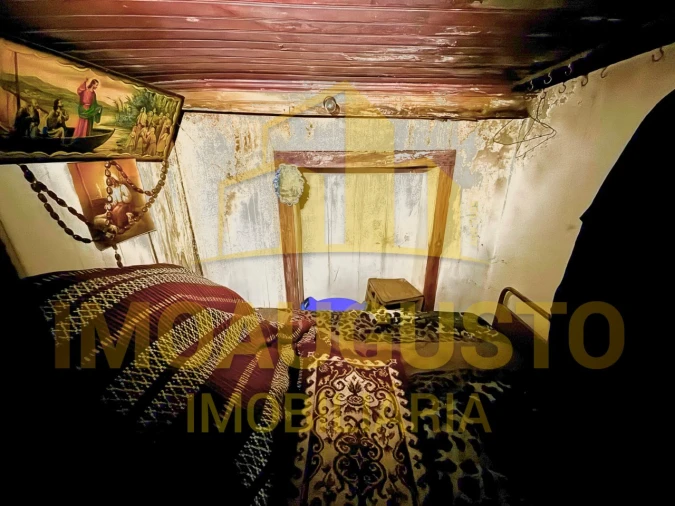 Moradia T1 para Venda em Açores e Velosa Foto 4