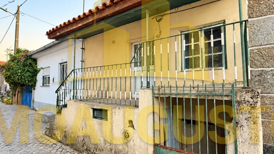 Moradia T1 para Venda em Açores e Velosa